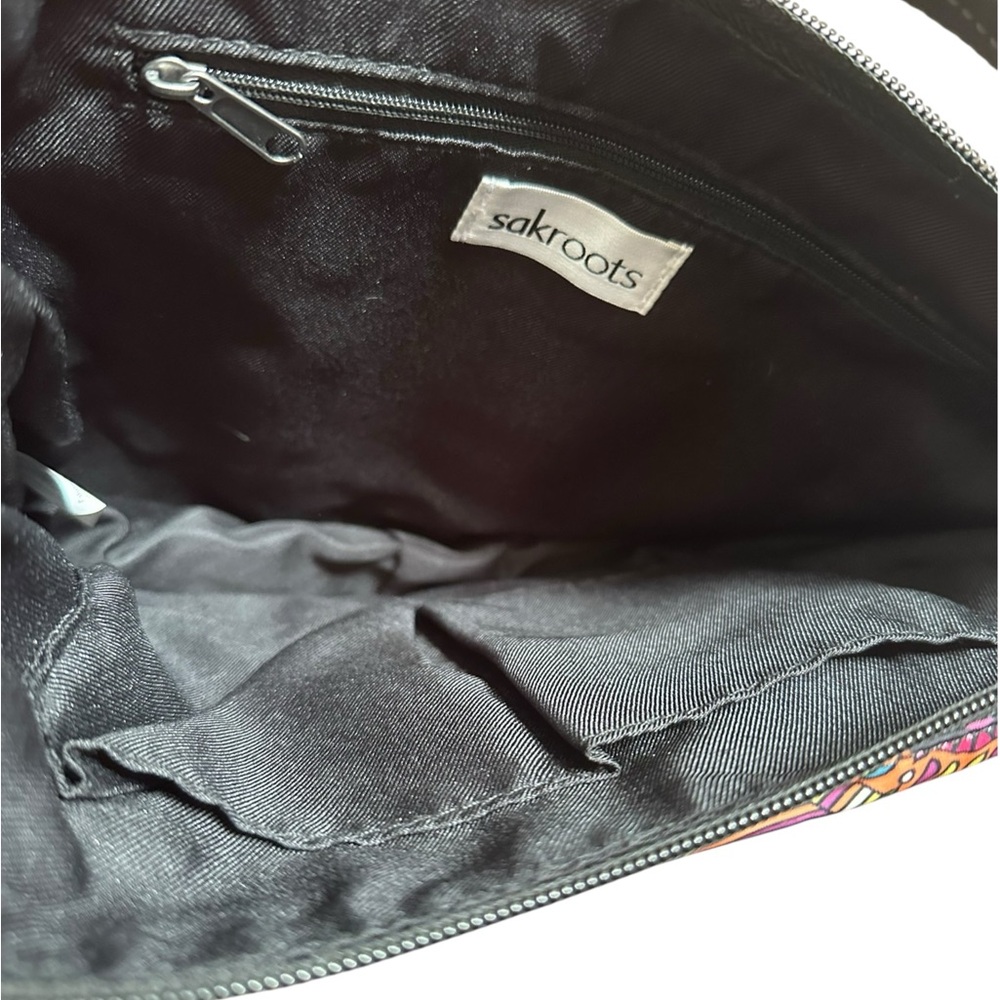 Sakroots Women’s Foldover Crossbody Bag – Eco-Twill - Picture 8 of 16